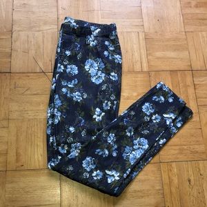 Blue floral jeggings